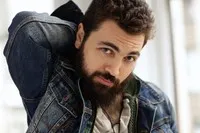 영화배우인 모건 올드의 대표 이미지