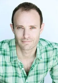 영화배우인 존 와인버그의 대표 이미지