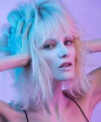 영화배우인 클라라 코바칙의 대표 이미지