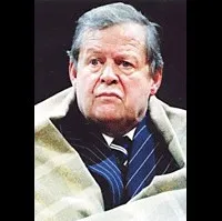 영화배우인 베르나르 베를리의 대표 이미지