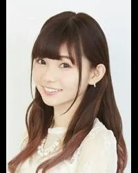 성우인 스와 나나카의 대표 이미지