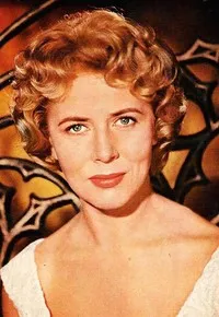 영화배우인 코넬 보셔스의 대표 이미지