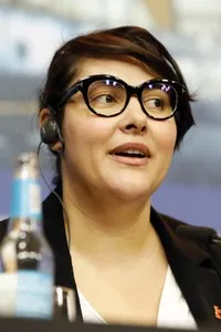 영화배우인 조리카 누셰바의 대표 이미지