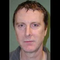 배우인 데이비드 스렐펄의 대표 이미지