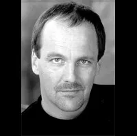 배우인 래리 데이의 대표 이미지