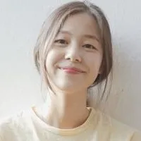 영화배우인 권잎새의 대표 이미지