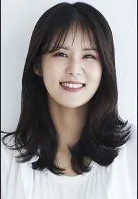 영화배우인 김무늬의 대표 이미지