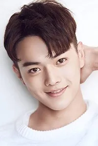 영화배우인 허개의 대표 이미지