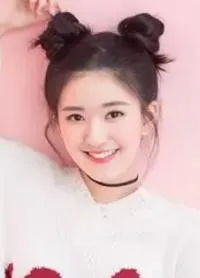 영화배우인 조로사의 대표 이미지