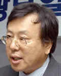 언론인, 대학교수인 이기혁의 대표 이미지