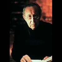 배우인 데이빗 드 케이저의 대표 이미지