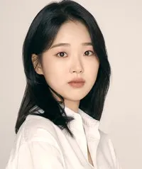 영화배우, 탤런트인 김시은의 대표 이미지
