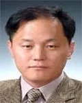 대학교수인 전종업의 대표 이미지