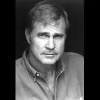 영화배우인 길 제라드의 대표 이미지