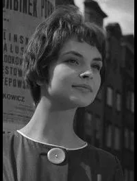 영화배우인 테레사 투쉰스카의 대표 이미지