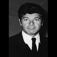 배우, 음악, 각본인 딕 숀의 대표 이미지