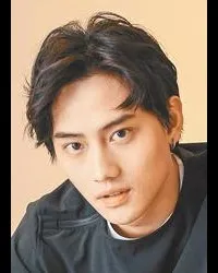 영화배우인 범소훈의 대표 이미지