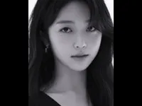 탤런트인 홍승희의 대표 이미지