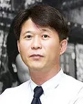 대학교수, 평론가인 이효인의 대표 이미지