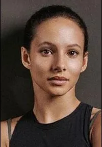 발레무용가, 영화배우인 프란체스카 헤이워드의 대표 이미지