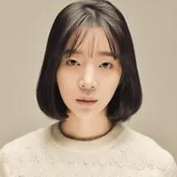 탤런트인 이윤수의 대표 이미지