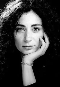 영화배우인 이자벨 칸델리에의 대표 이미지