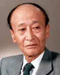 (전직)방송작가, (전직)시나리오작가, (전직)작사가인 한운사의 대표 이미지