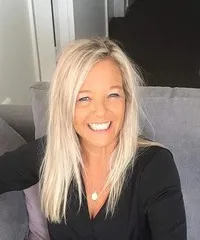 배우, 제작/기획인 에이미 클레어 빌의 대표 이미지