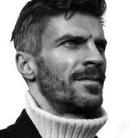 영화배우인 잭 자곳카의 대표 이미지