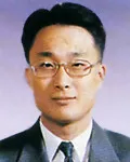 판사인 함석천의 대표 이미지