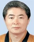 대학교수인 임택수의 대표 이미지