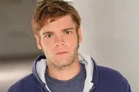 영화배우인 데빈 마커스 밀러의 대표 이미지