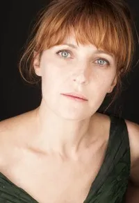 영화배우인 산드라 팔레이루의 대표 이미지