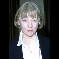 배우인 제럴딘 맥이완의 대표 이미지