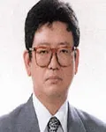 대학교수, 소설가인 홍성암의 대표 이미지