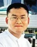 대학교수인 홍성철의 대표 이미지