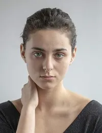 영화배우인 나에마 리치의 대표 이미지