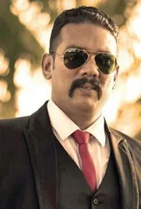 영화배우인 사부몬 압두사마드의 대표 이미지