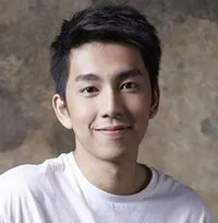 영화배우인 낫 킷차릿의 대표 이미지