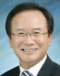 (전직)대학교수인 이용두의 대표 이미지