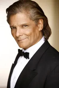 배우인 조쉬 크루즈의 대표 이미지