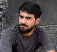 영화배우인 피라스 나사르의 대표 이미지