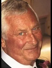 영화감독인 존 하워드 데이비스의 대표 이미지