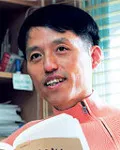 소설가인 이철환의 대표 이미지