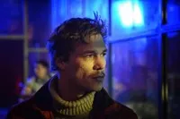 영화배우인 아트욤 비스트로프의 대표 이미지