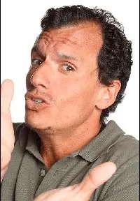 영화배우인 프란시스코 메네제스의 대표 이미지