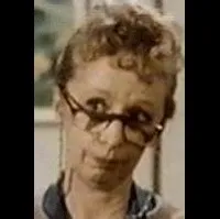 배우인 앤 헤이니의 대표 이미지