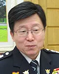 변호사, (전직)경찰공무원인 김상환의 대표 이미지