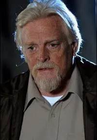 배우인 가번 오헐리히의 대표 이미지