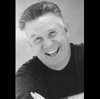 배우, 감독, 각본인 제임스 햄튼의 대표 이미지